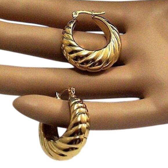 24K Gold Plated Rib Lined Hoop Pierced Post Earrings 32mm Long Thick Band - Picture 4 of 12